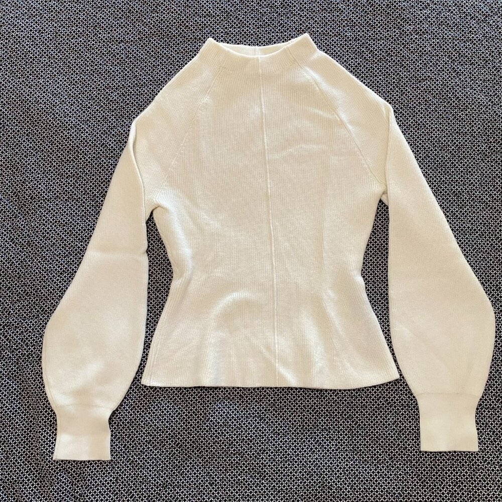 Zara knit off-white sweater